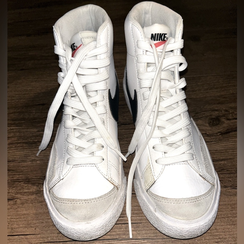 Nike Blazer Mid ‘77
